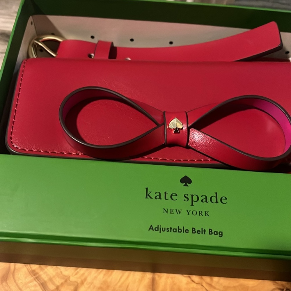 Kate spade Genuine leather adjustable belt bag
